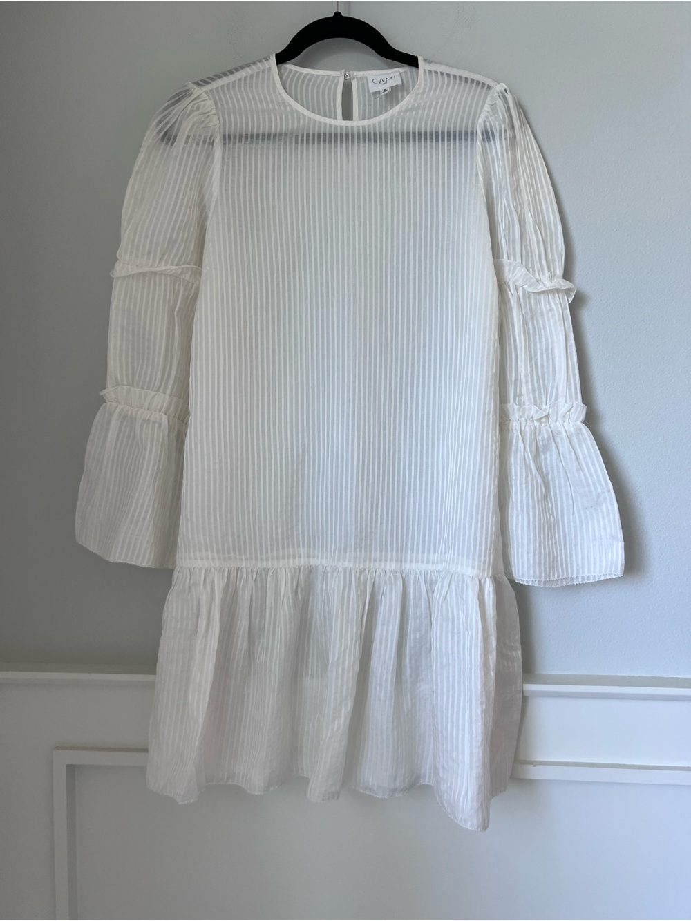 Cami NYC Collective White Textured Ruffle Dress size S